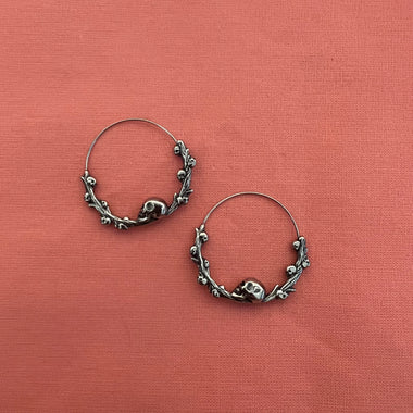 skull hoops