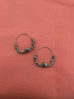 skull hoops